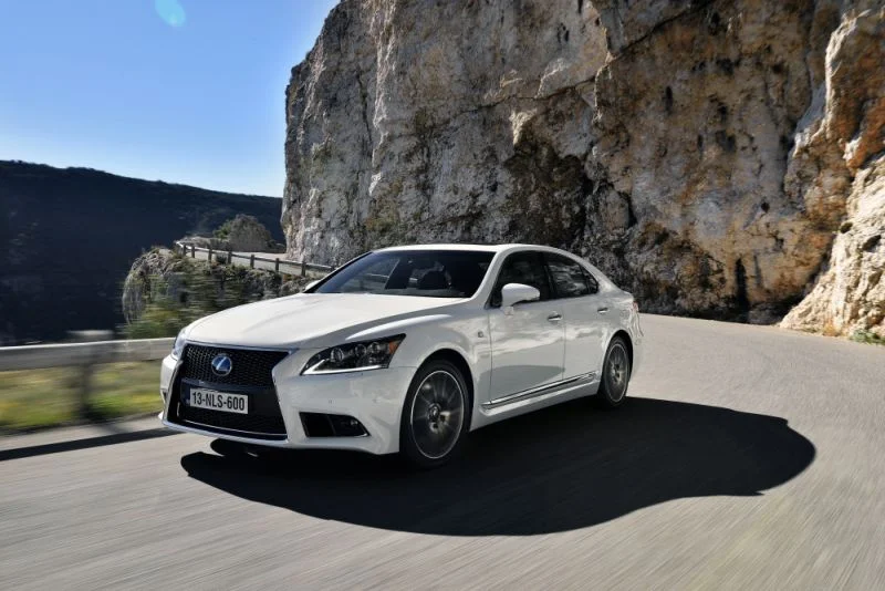 Lexus LS 460 V8 (370 Hp) AWD Super ECT2012 - 2017 thumbnail 9