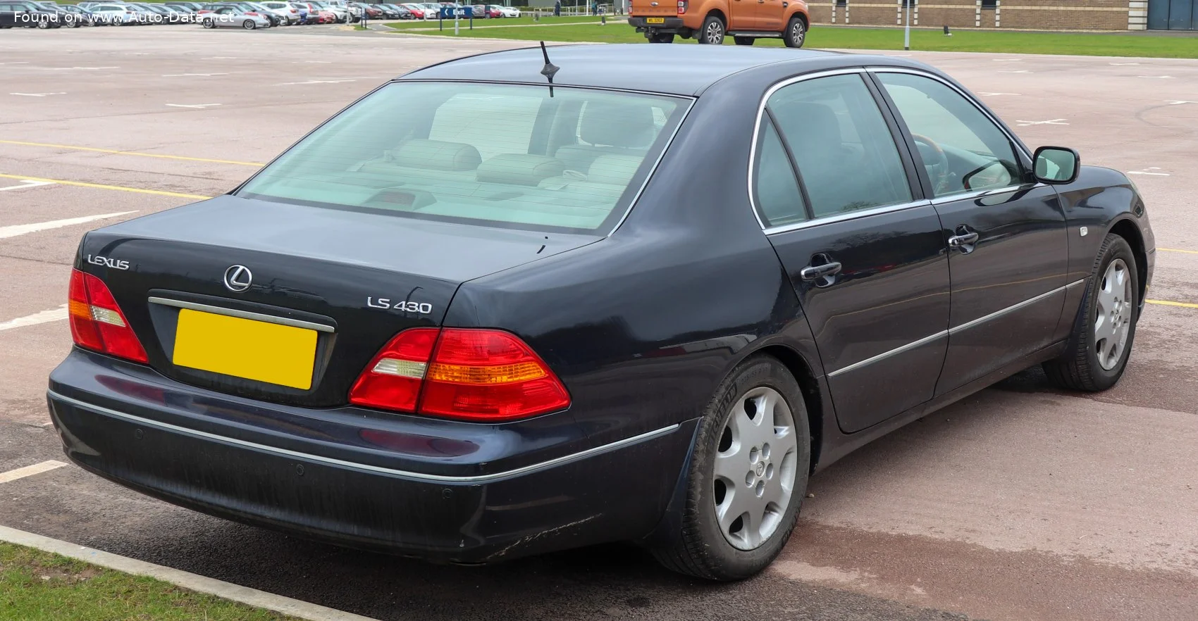 Lexus LS 430 V8 (282 Hp) Automatic2001 - 2003 thumbnail 3