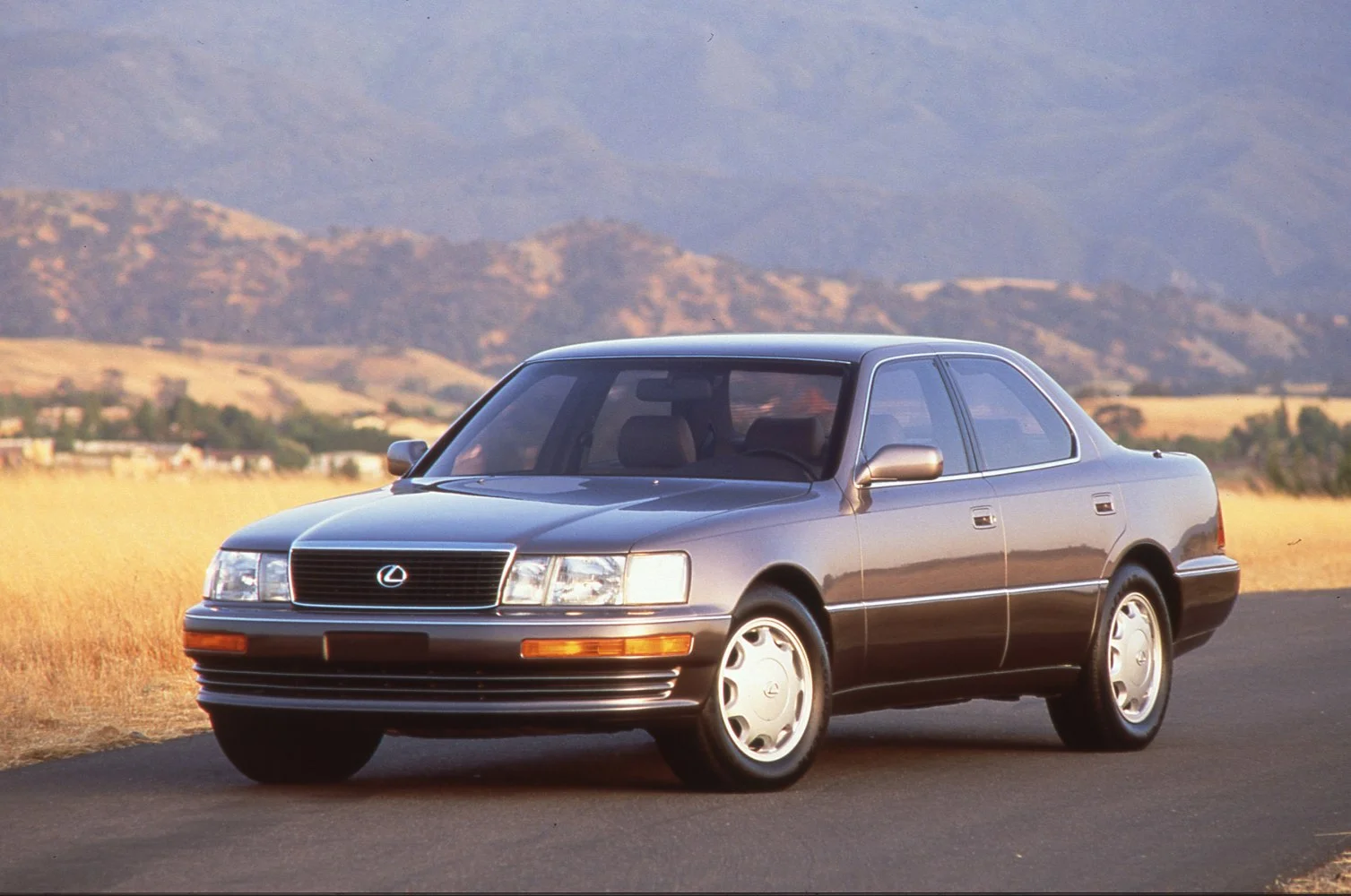 Lexus LS Lexus LS I (facelift 1993)