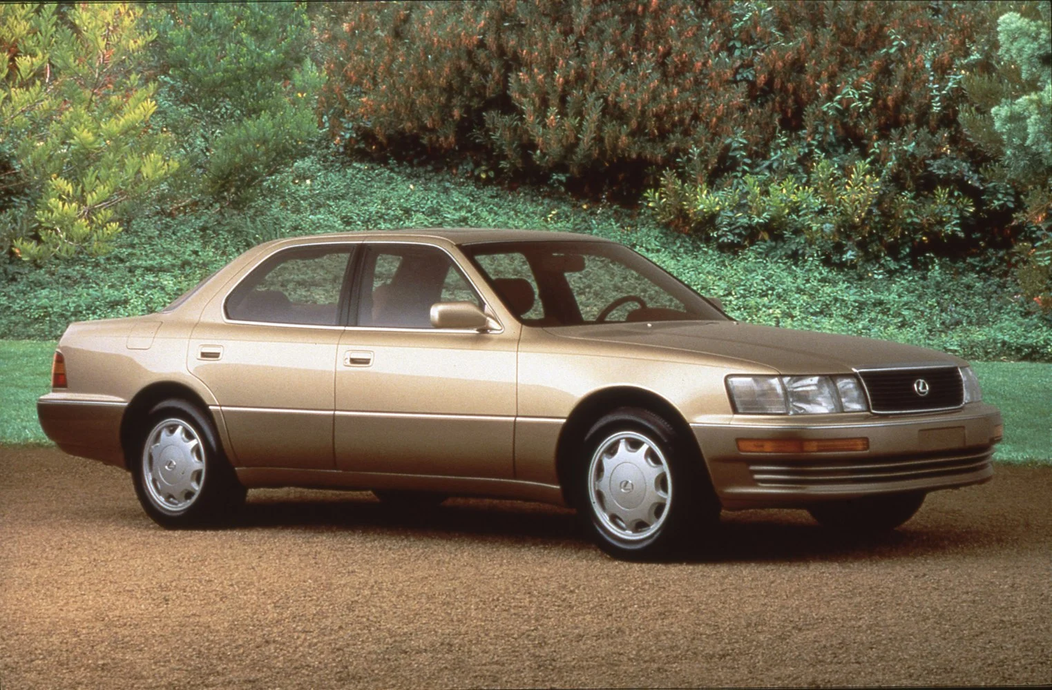 Lexus LS 400 V8 (245 Hp) Automatic1992 - 1994 thumbnail 4