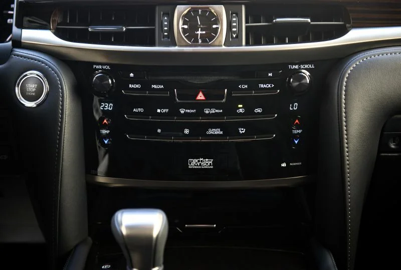 Lexus LX 450d V8 (272 Hp) AWD Automatic2015 - 2021 thumbnail 3