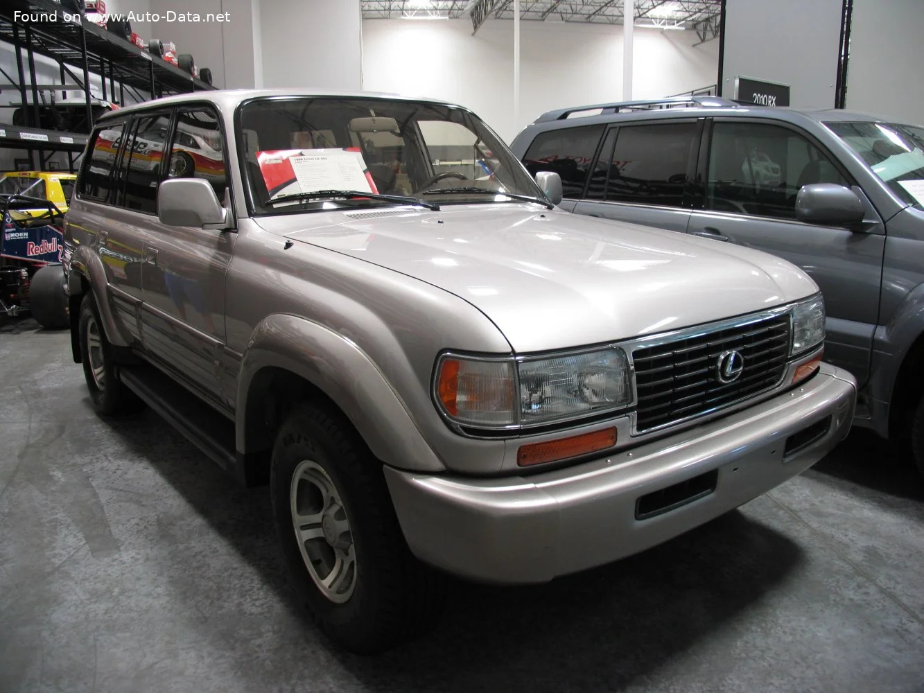Lexus LX 450 (215 Hp) AWD Automatic1995 - 1997 thumbnail 3