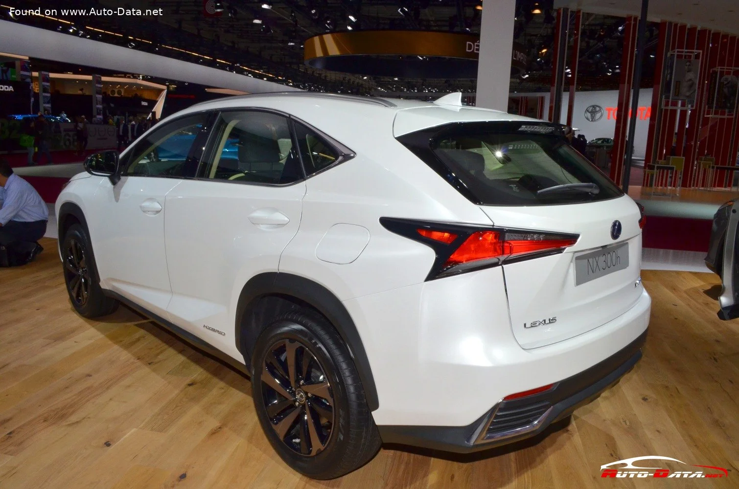 Lexus NX 300 (238 Hp) Automatic2017 - 2021 thumbnail 14