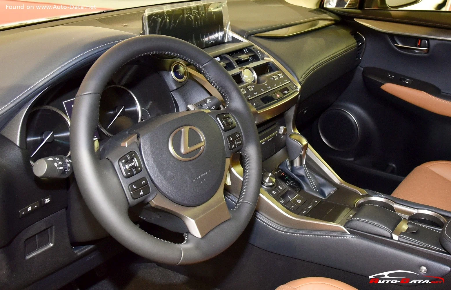 Lexus NX 300 (238 Hp) Automatic2017 - 2021 thumbnail 7