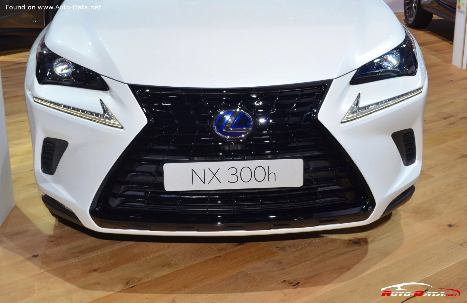 Lexus NX 300 (238 Hp) Automatic2017 - 2021 thumbnail 10