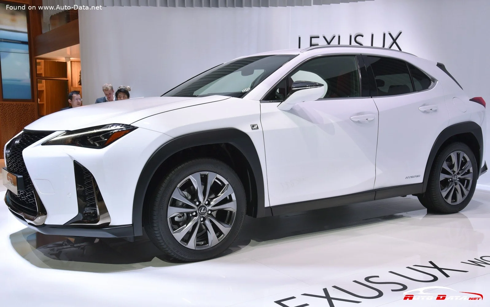 Lexus UX 200 (171 Hp) D-CVT2019 - 2023 thumbnail 18