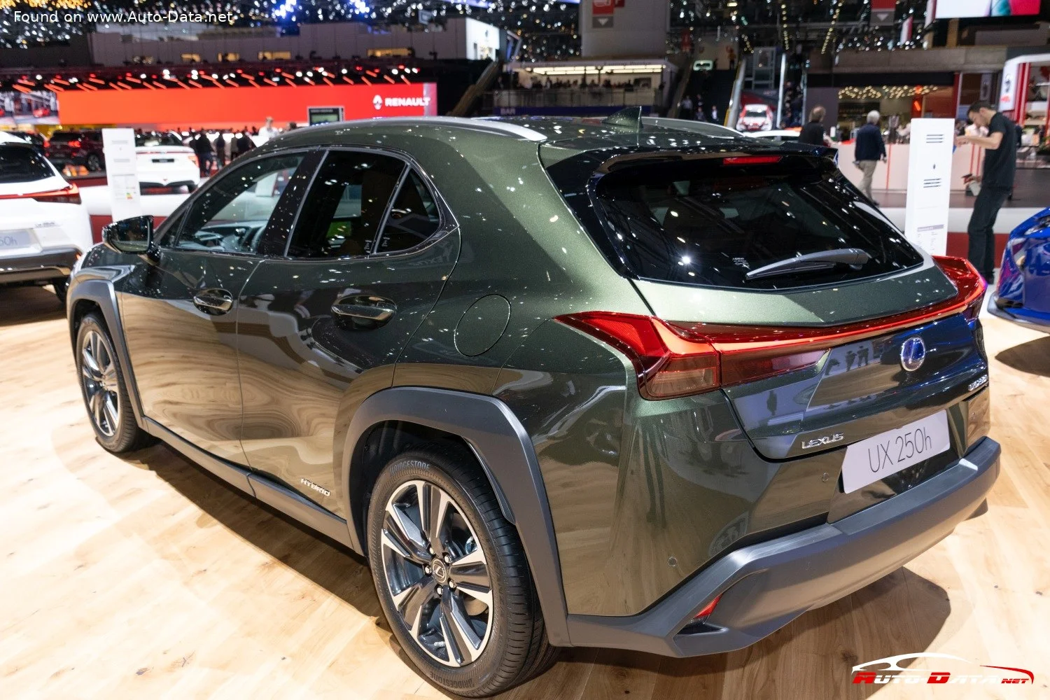 Lexus UX 200 (171 Hp) D-CVT2019 - 2023 thumbnail 5