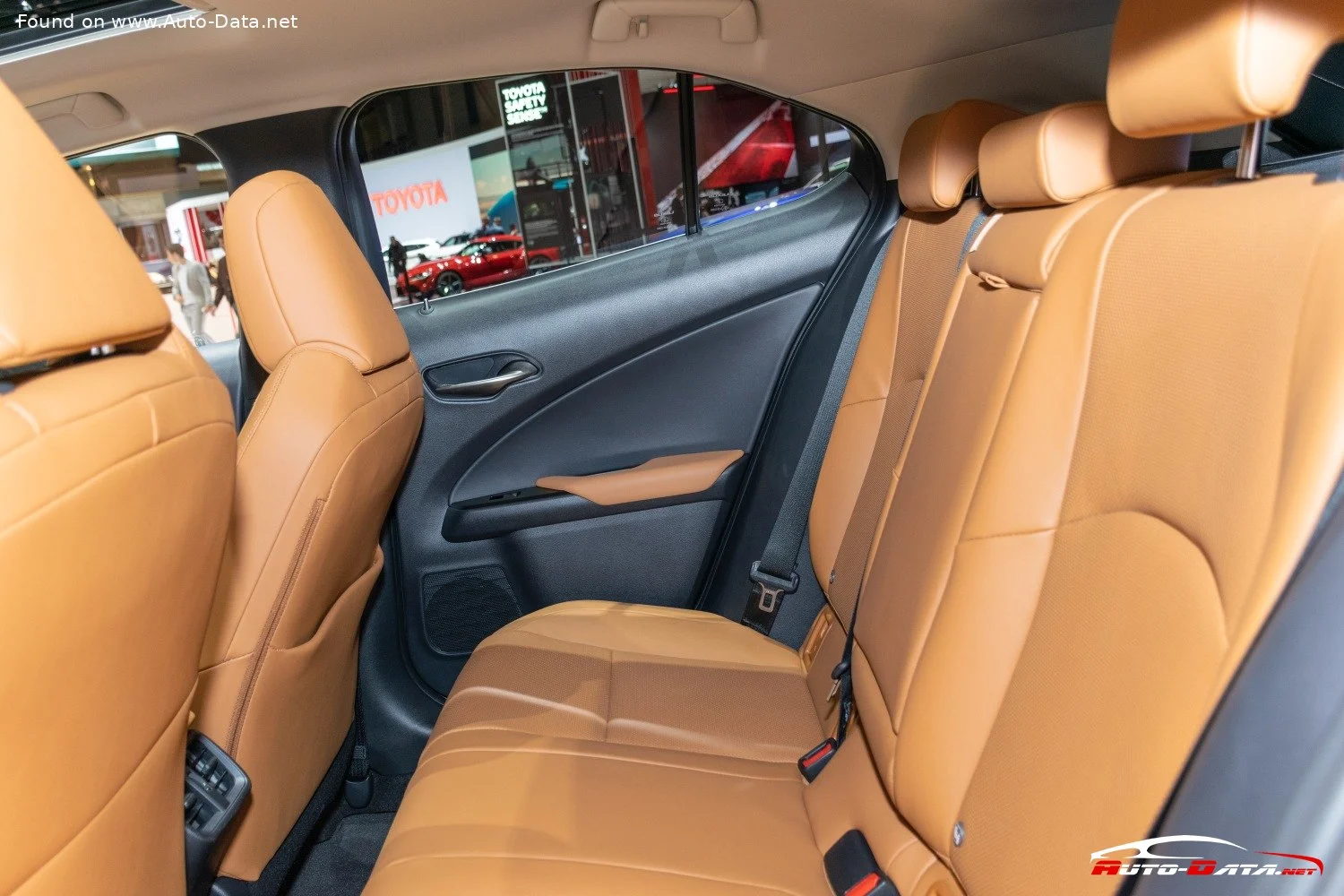 Lexus UX 200 (171 Hp) D-CVT2019 - 2023 thumbnail 8