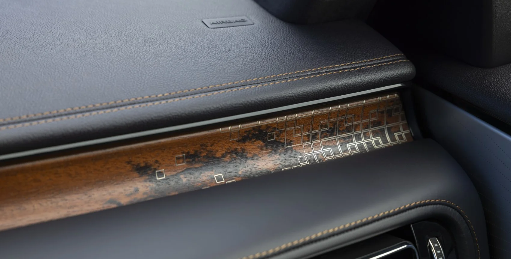 Lincoln Aviator 3.0 V6 (400 Hp) AWD SelectShift2024 - thumbnail 9
