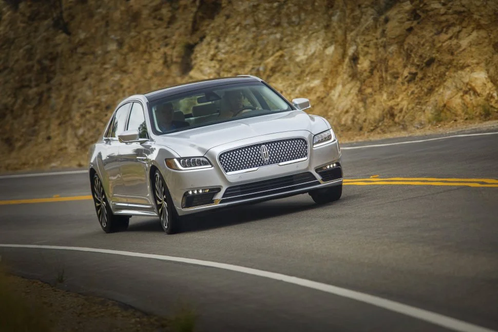 Lincoln Continental 2.7 V6 (335 Hp) Automatic2016 - thumbnail 3