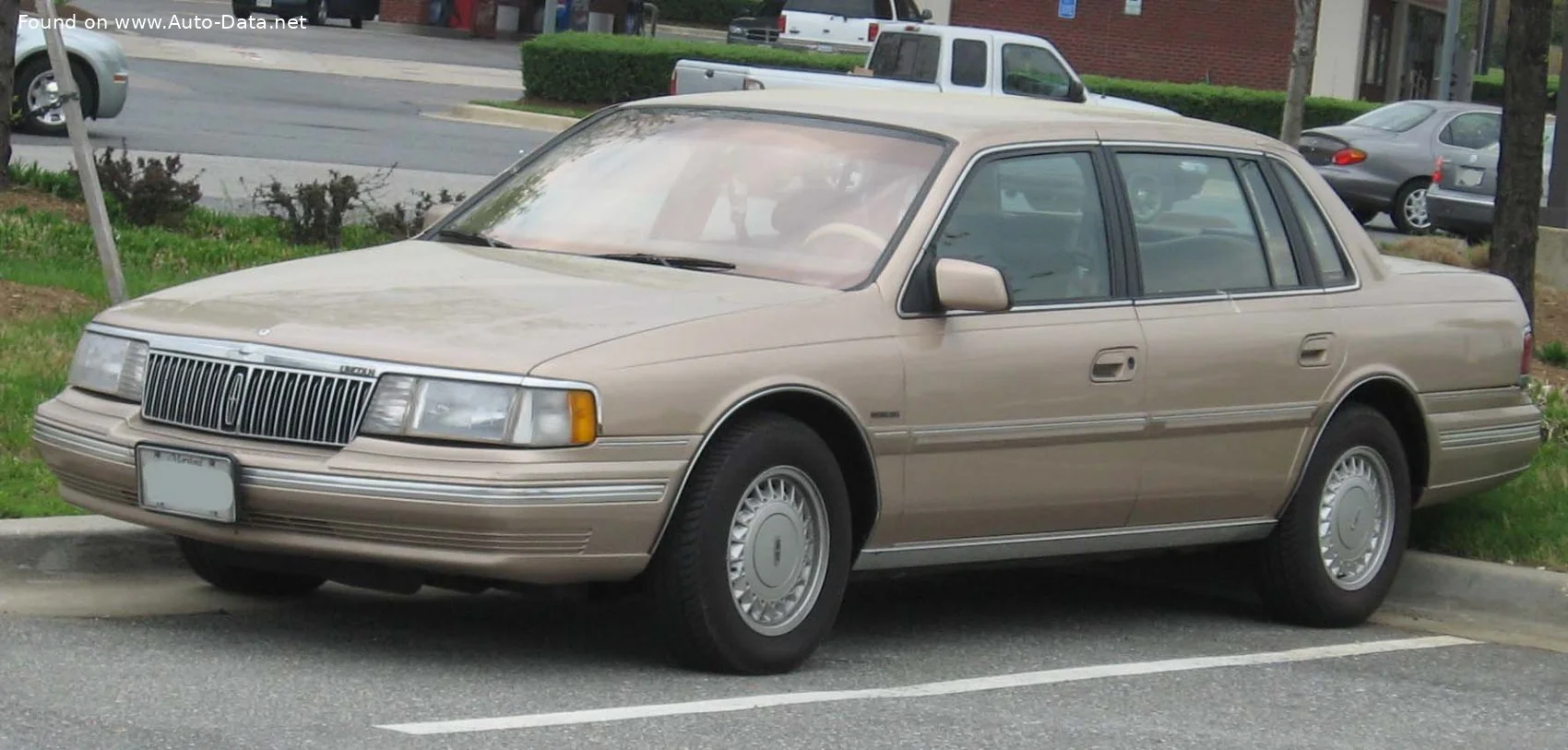 Lincoln Continental 3.8 (140 Hp)1988 - 1991 thumbnail 2