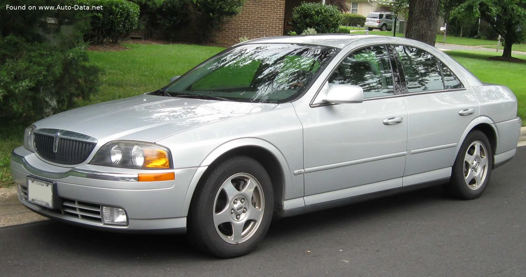Lincoln LS modeli