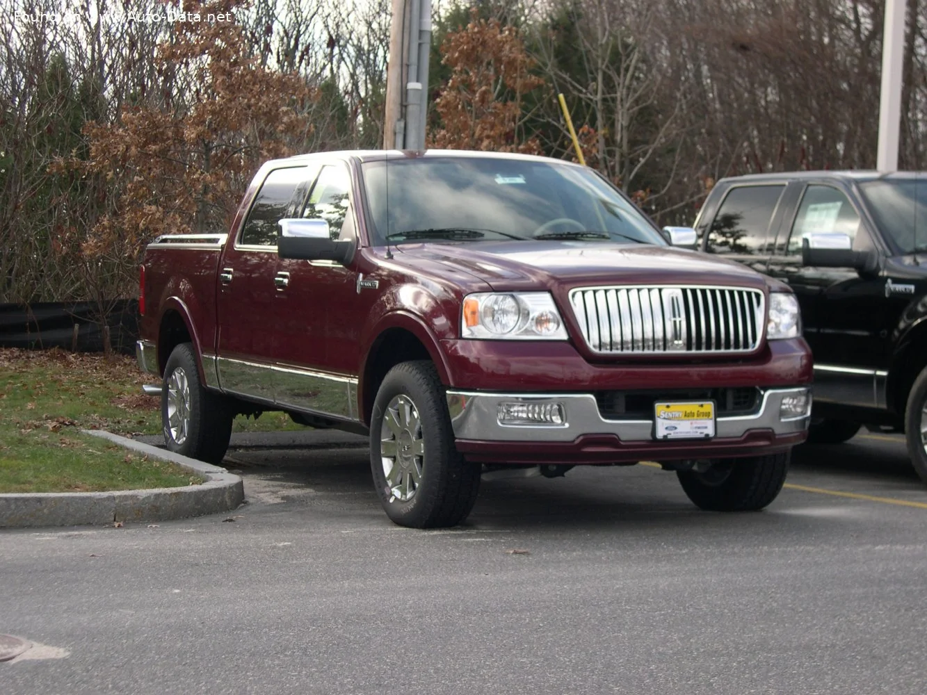 Lincoln Mark LT 5.4 i V8 24V AWD (304 Hp)2004 - 2008 - 1