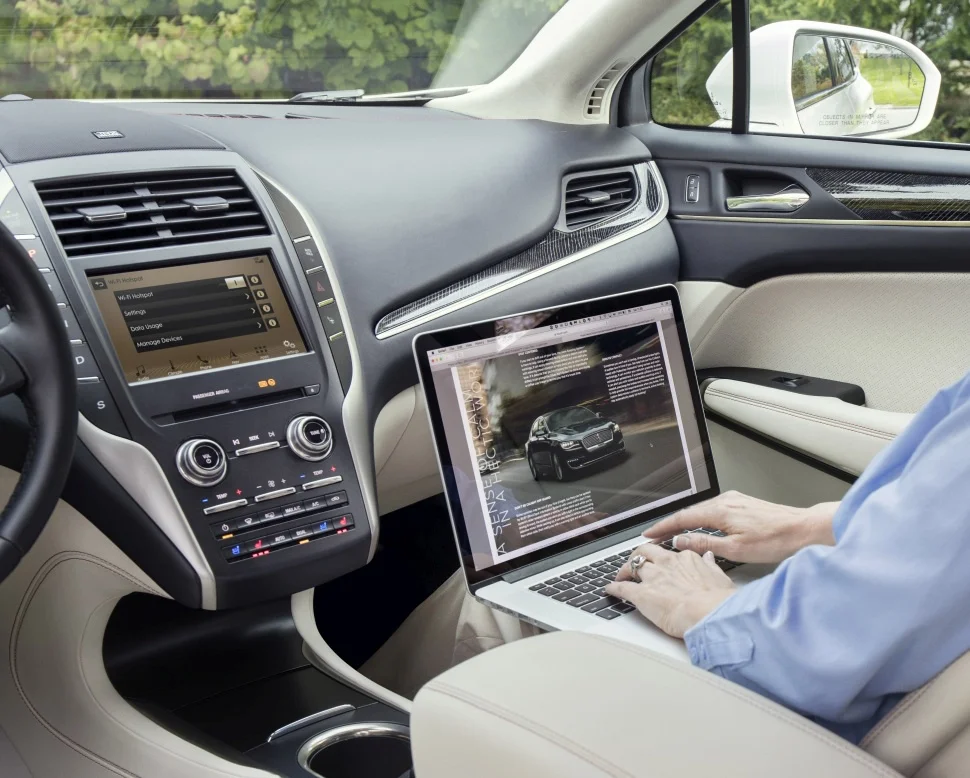 Lincoln MKC 2.0 (245 Hp) Automatic2018 - thumbnail 12