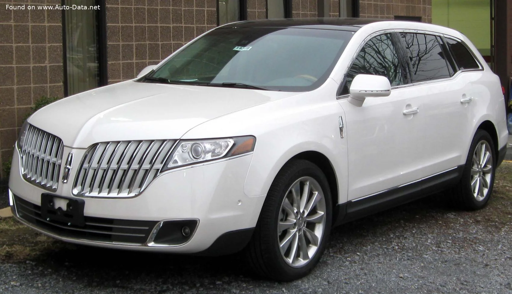 Lincoln MKT 3.5 GTDI V6 (355 Hp) AWD Automatic2009 - 2011 thumbnail 3