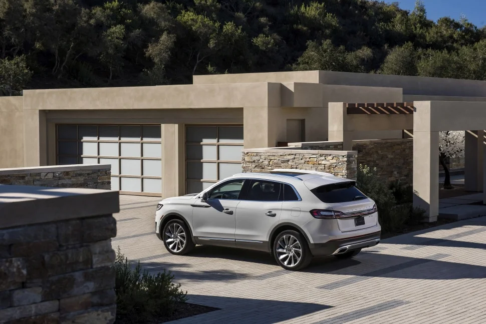 Lincoln Nautilus 2.0 (250 Hp) AWD Automatic2018 - 2020 thumbnail 3