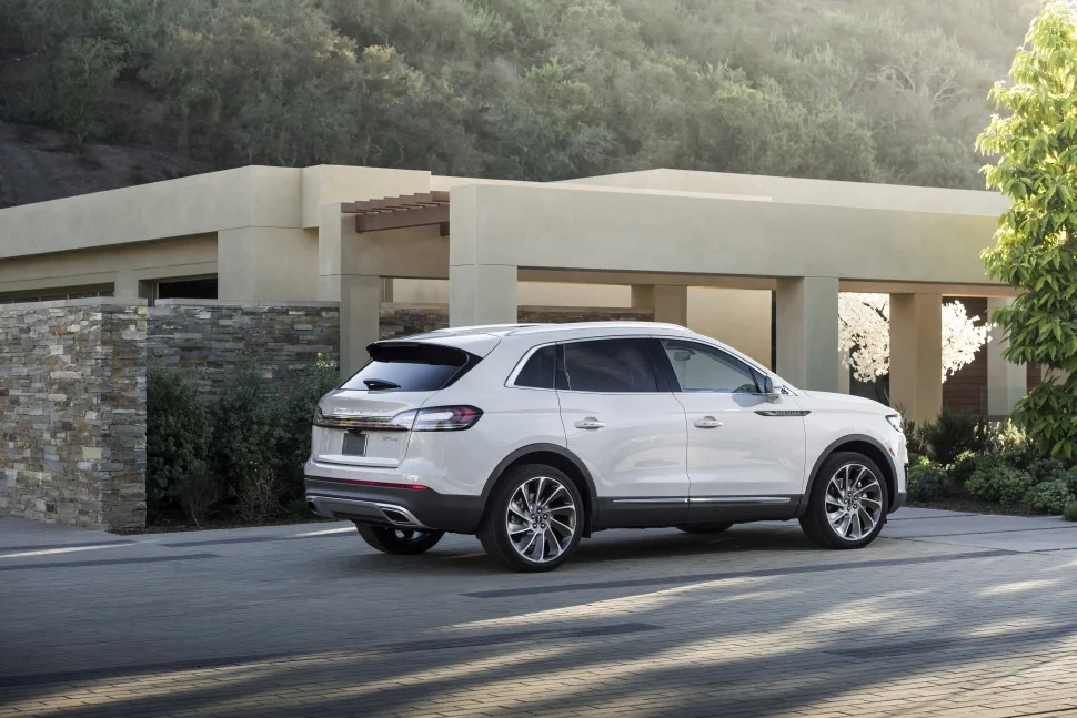 Lincoln Nautilus 2.0 (250 Hp) AWD Automatic2018 - 2020 thumbnail 4