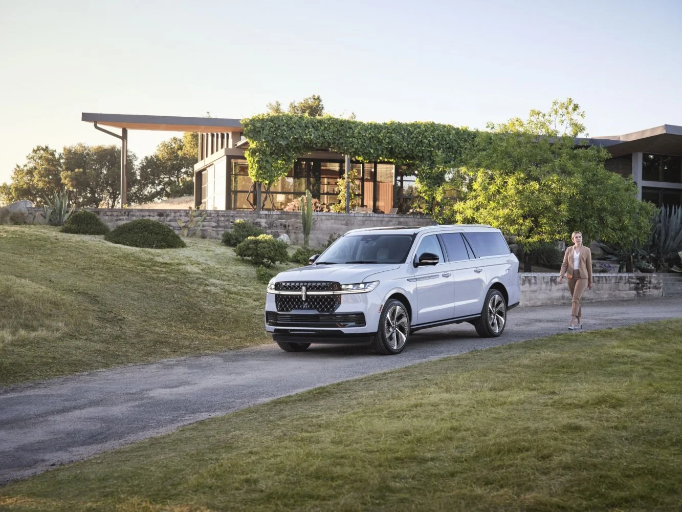 Lincoln Navigator 3.5 V6 (440 Hp) 4WD SelectShift2024 - thumbnail 2