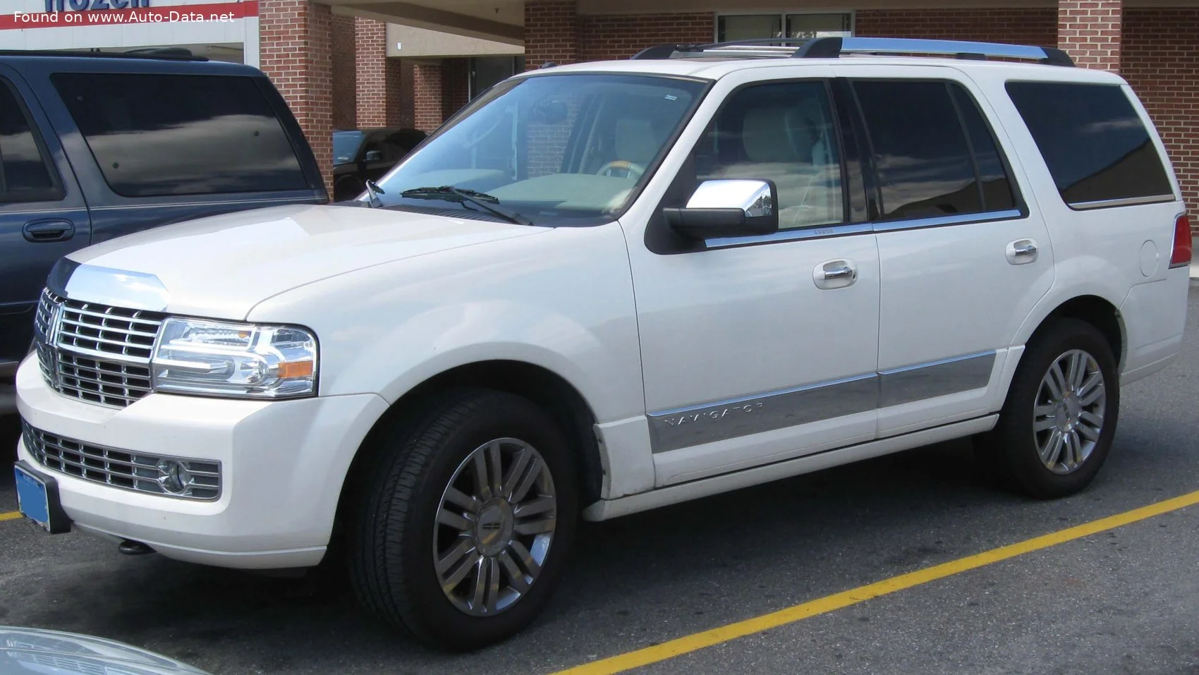 Lincoln Navigator 5.4i V8 (300 Hp) 4x4 Automatic2006 - 2008 thumbnail 8