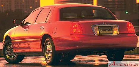 Lincoln Town Car 4.6 i V8 L (242 Hp)2006 - 2011 thumbnail 6