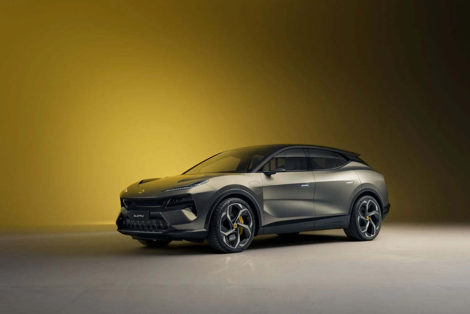 Lotus Eletre 112 kWh (603 Hp) Dual Motor AWD2022 - thumbnail 8