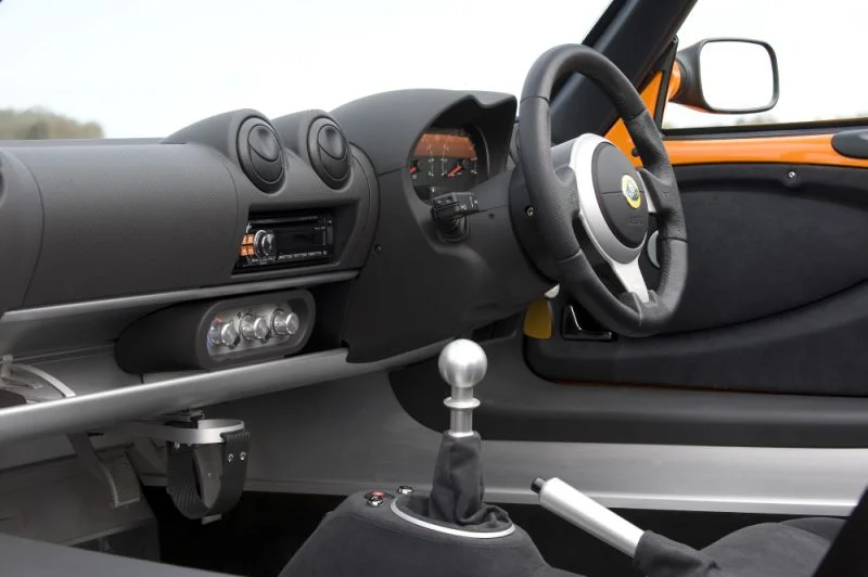 Lotus Elise 1.6 (136 Hp)2011 - 2017 thumbnail 4