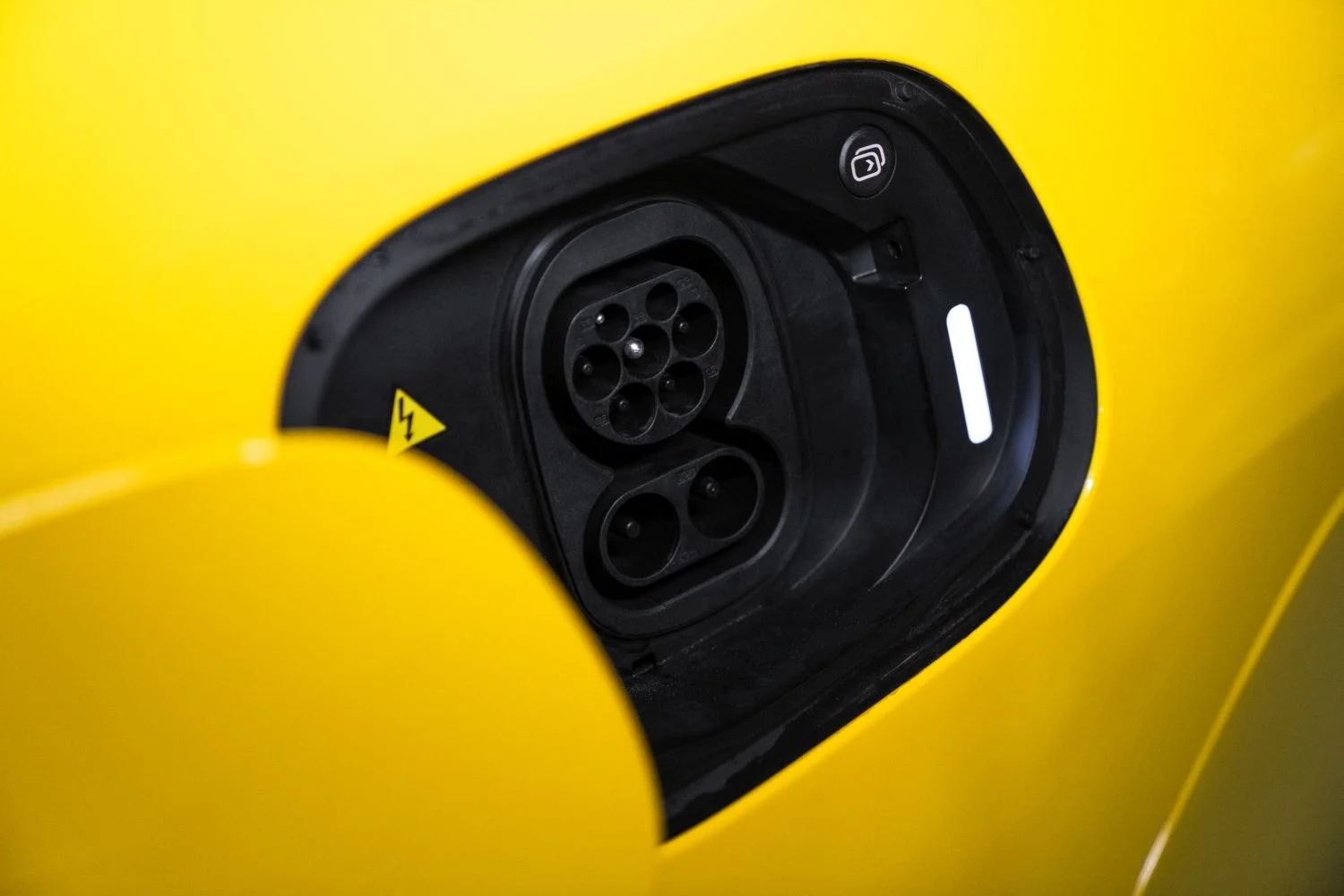 Lotus Emeya 102 kWh (612 Hp) AWD Electric2024 - thumbnail 14
