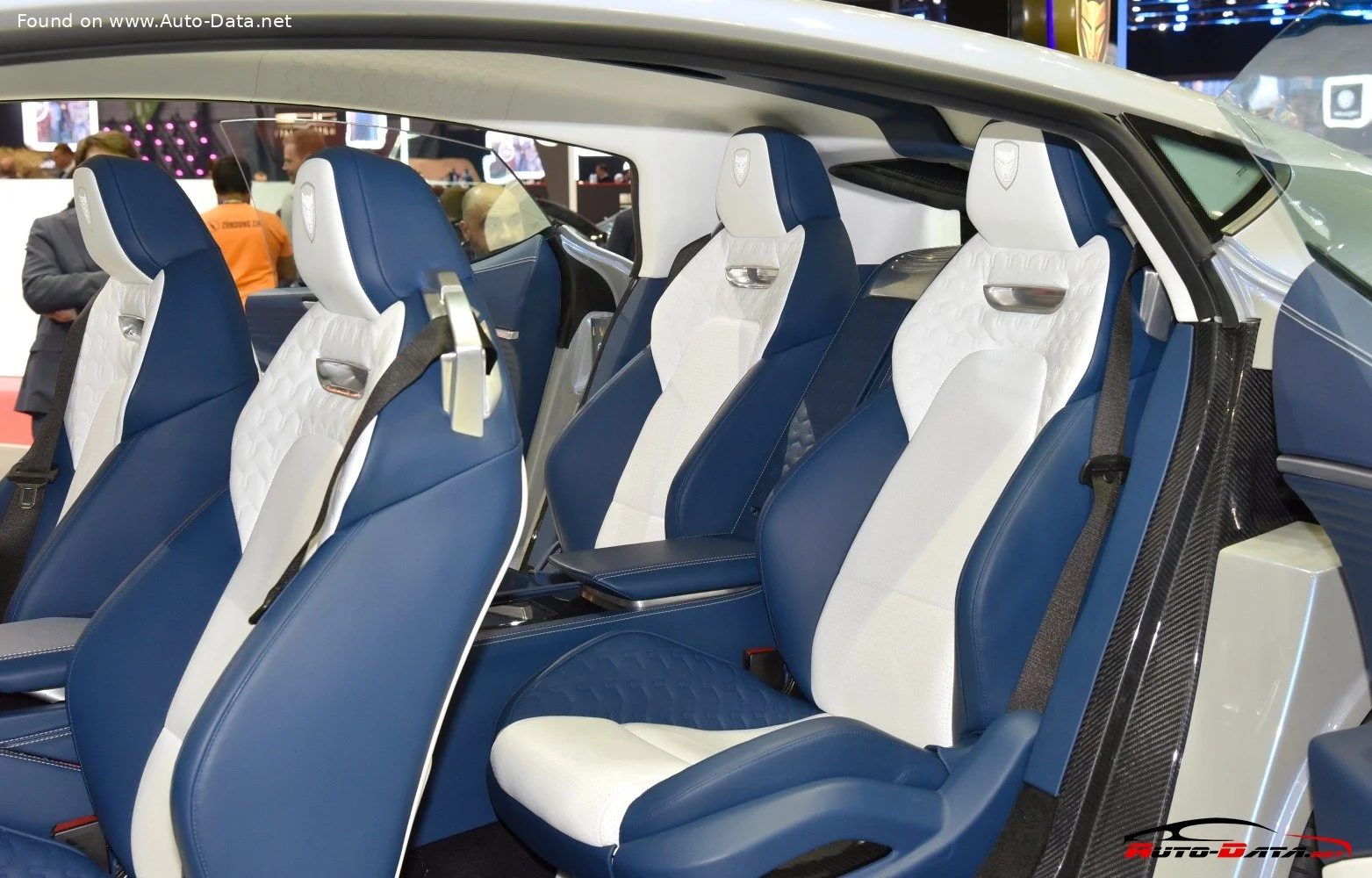 Lvchi Venere 100 kWh (1006 Hp) AWD2019 - thumbnail 8