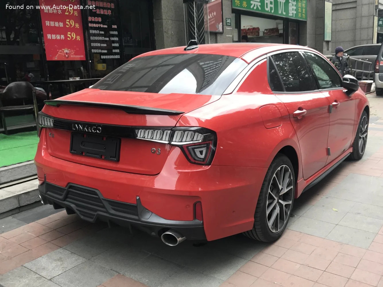 Lynk & Co 03 1.5 T3 (262 Hp) Plug-in Hybrid DCTH2019 - 2021 thumbnail 2