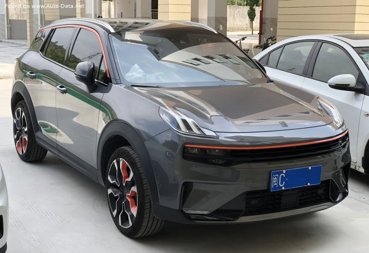 Lynk & Co 06 1.5TD (177 Hp) DCT2020 - 2022 - 1