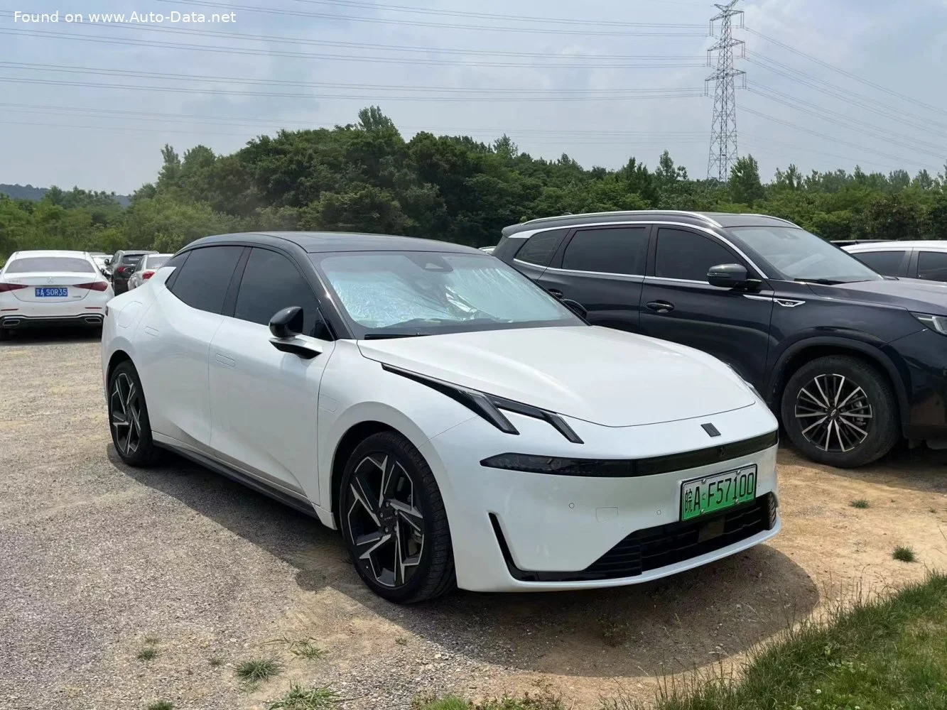 Lynk & Co 07 EM-P 126 Long Range 1.5TD (381 Hp) Plug-in Hybrid DHT Evo2024 - thumbnail 8