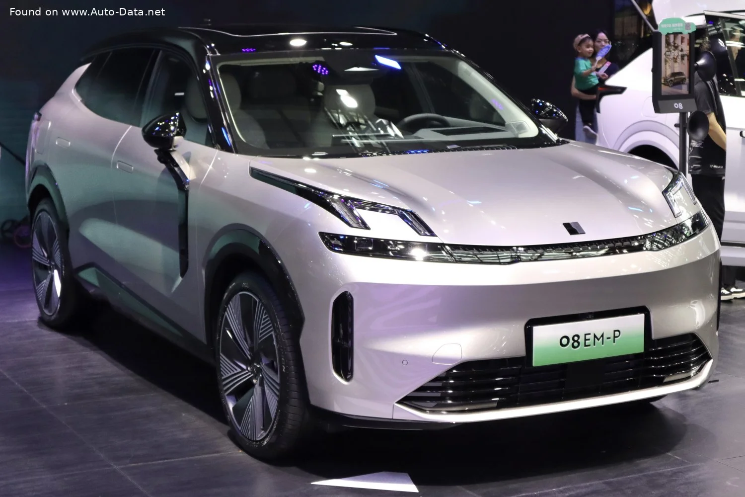 Lynk & Co 08 1.5TD (345 Hp) Plug-in Hybrid DHT Evo2025 - - 1
