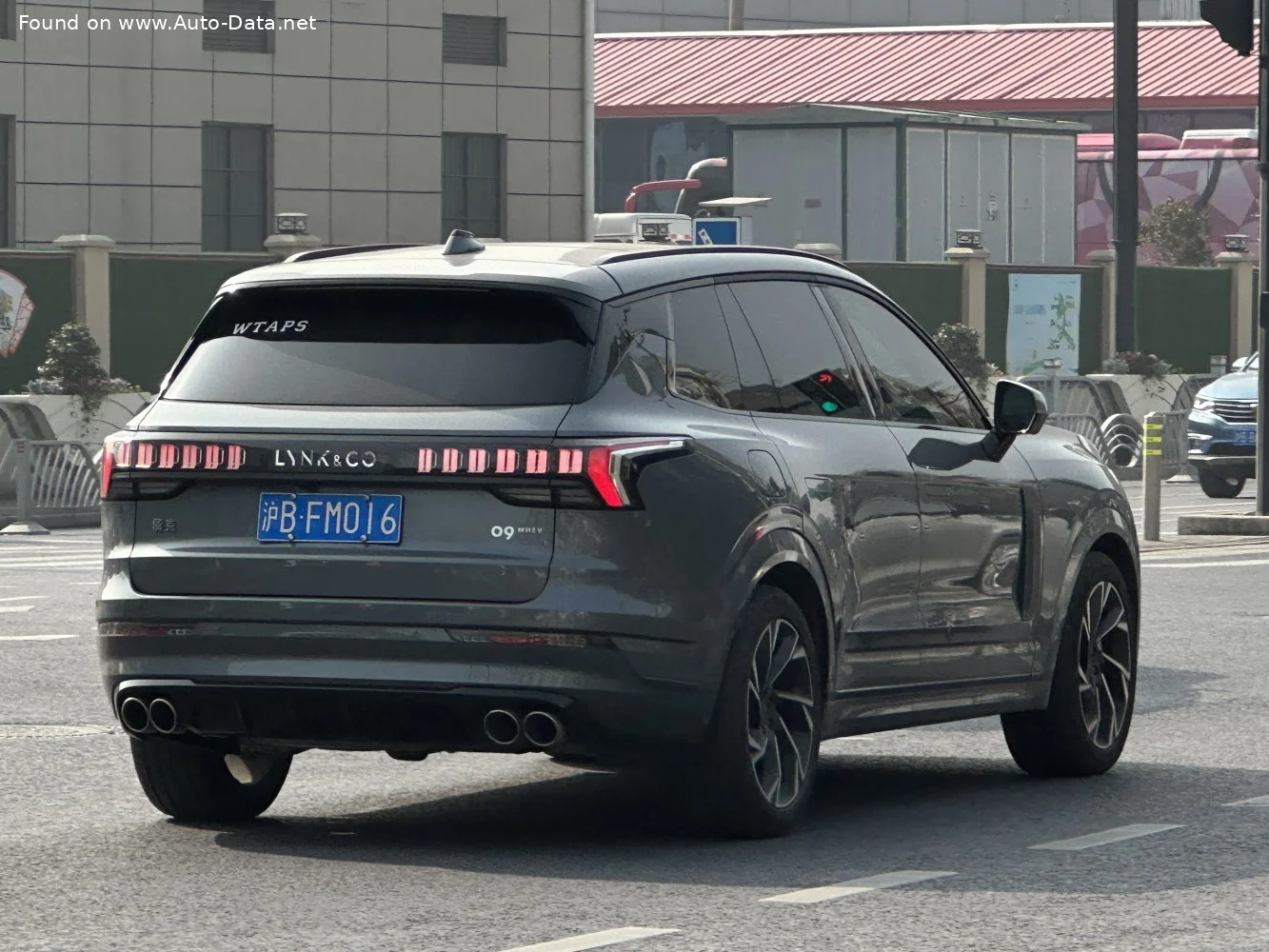 Lynk & Co 09 2.0TD T5 (254 Hp) Mild Hybrid AWD Automatic2021 - thumbnail 4