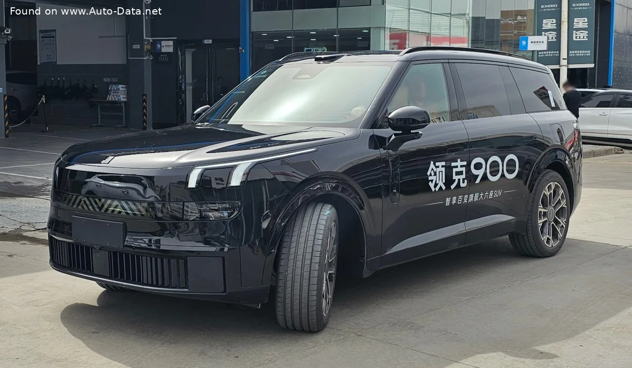 Lynk & Co 900 EM-P 1.5T (721 Hp) Plug-in Hybrid AWD DHT Evo2025 - thumbnail 3
