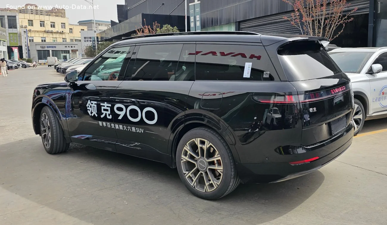 Lynk & Co 900 EM-P 1.5T (721 Hp) Plug-in Hybrid AWD DHT Evo2025 - thumbnail 4