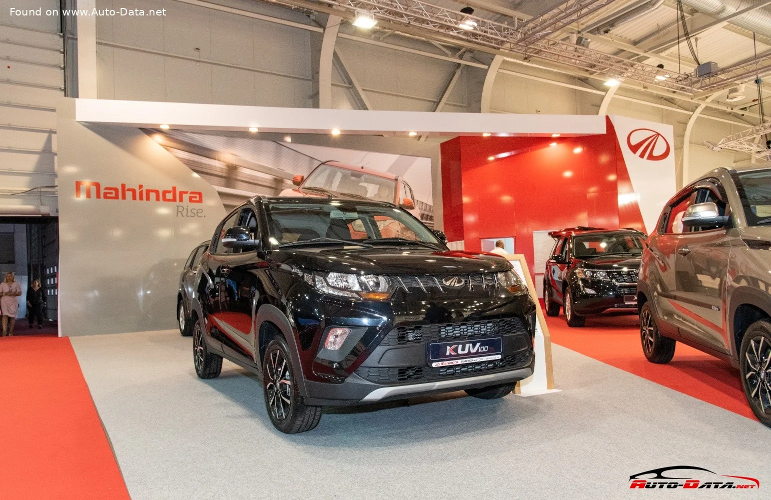 Mahindra KUV100 1.2 (83 Hp)2017 - thumbnail 4