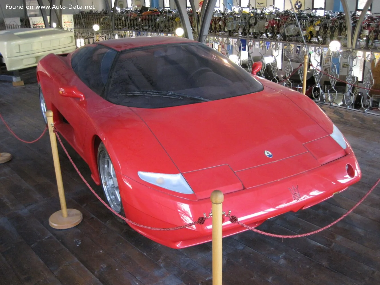 Maserati Chubasco 3.2 i V8 32V Turbo (430 Hp)1990 - 1993 - 1