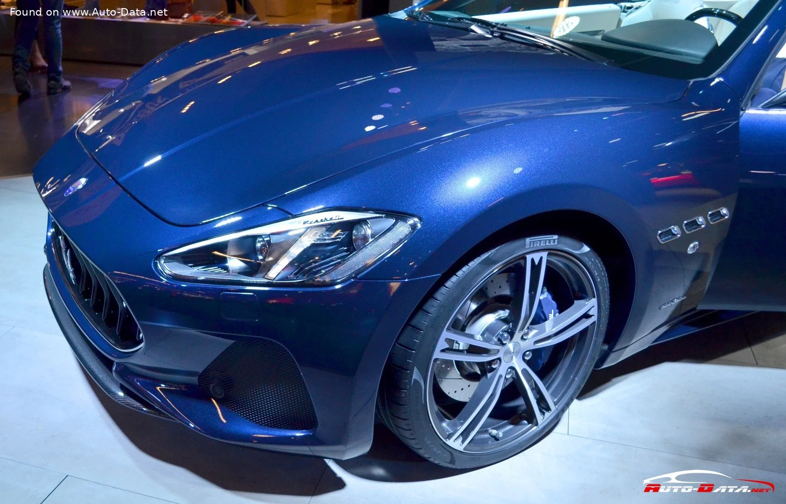 Maserati GranCabrio MC 4.7 V8 (460 Hp) Automatic2018 - 2020 thumbnail 15