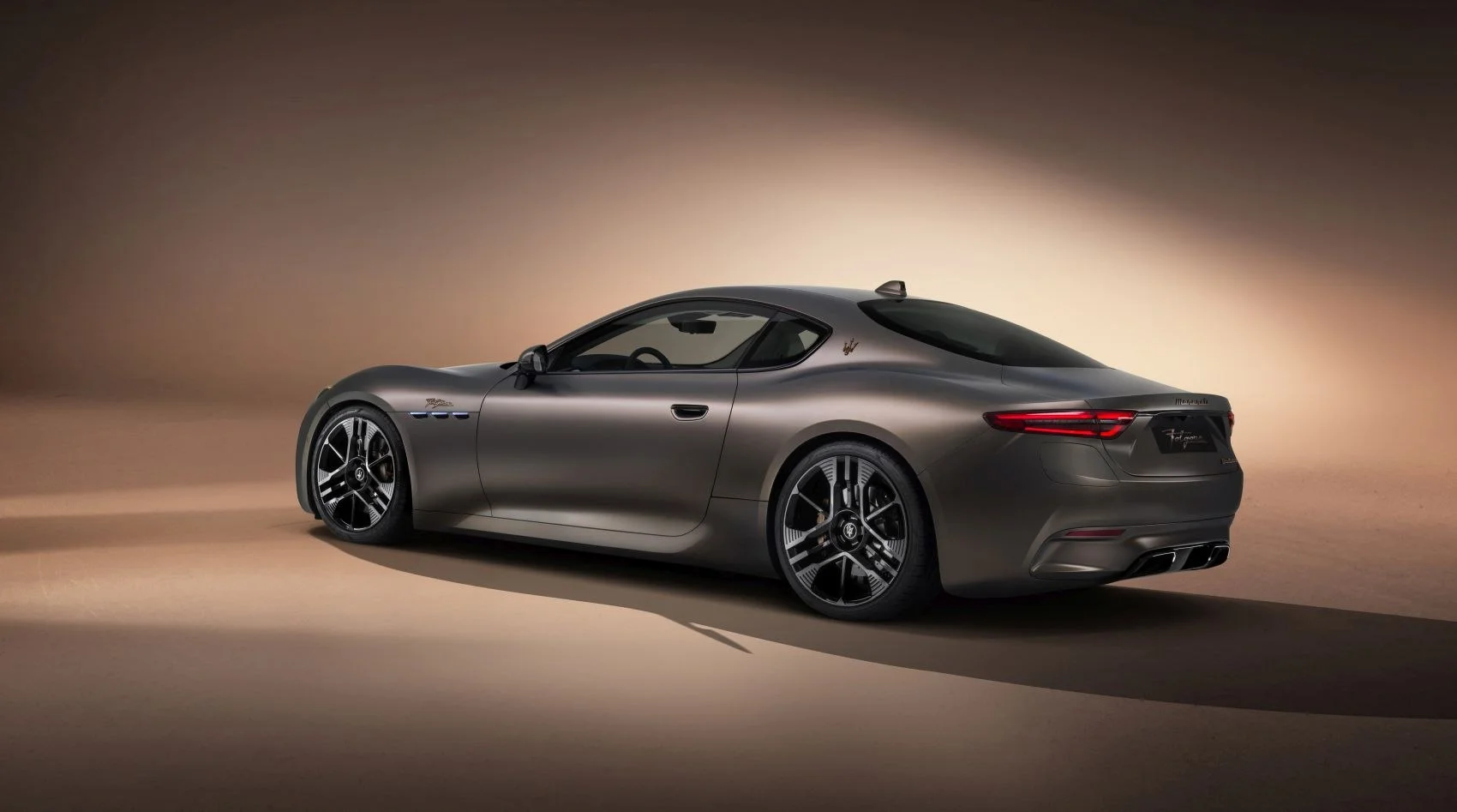 Maserati GranTurismo Folgore 92.5 kWh (762 Hp) BEV AWD2023 - thumbnail 4