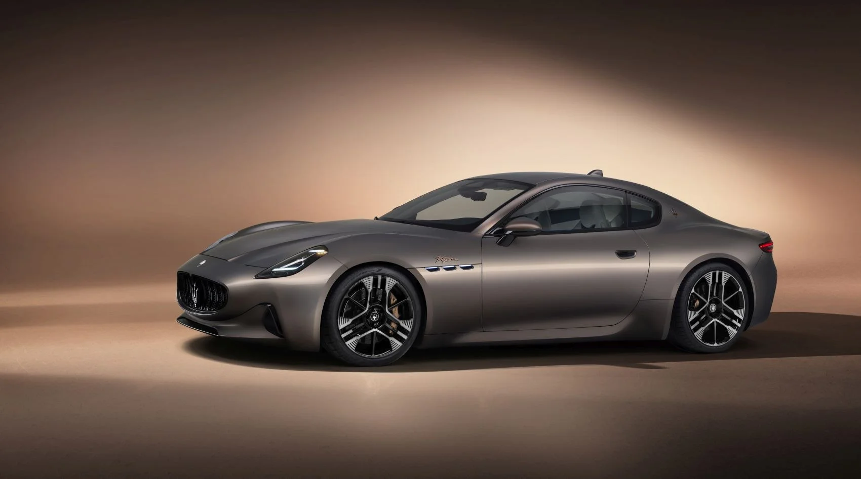 Maserati GranTurismo Folgore 92.5 kWh (762 Hp) BEV AWD2023 - thumbnail 5