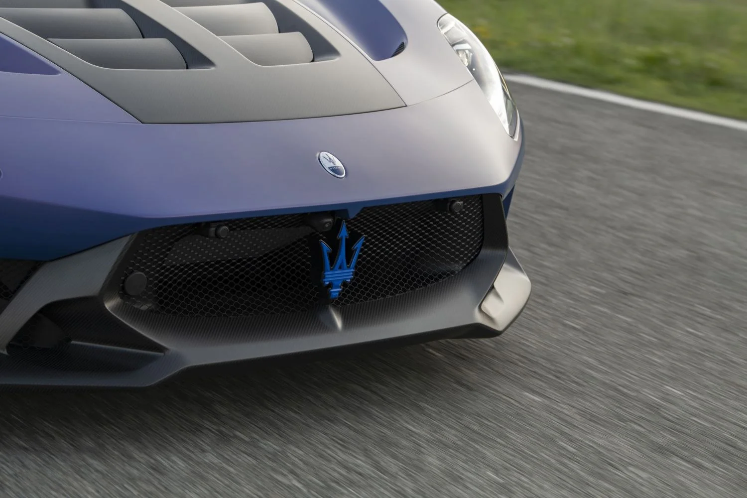 Maserati GT2 Stradale 3.0 V6 (640 Hp) DCT2024 - thumbnail 9