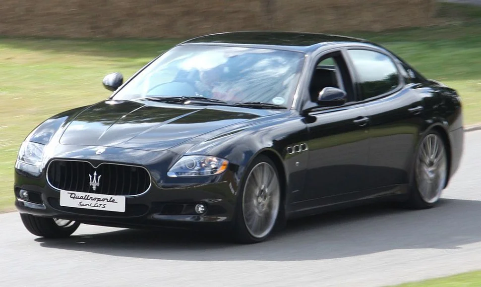 Maserati Quattroporte 4.7 (440 Hp)2008 - 2012 - 1
