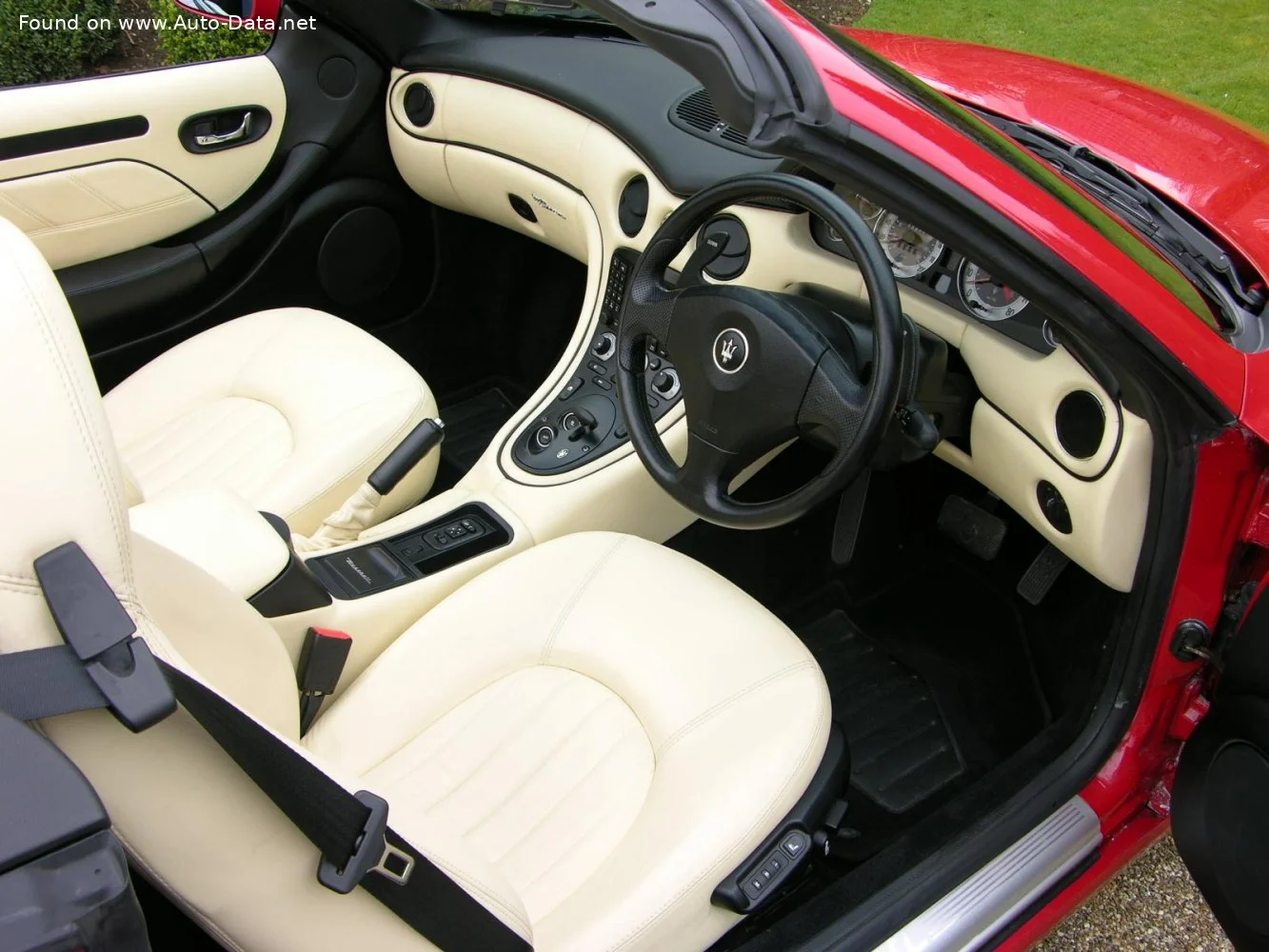 Maserati Spyder 4.2 i V8 32V (390 Hp)2001 - 2007 thumbnail 18