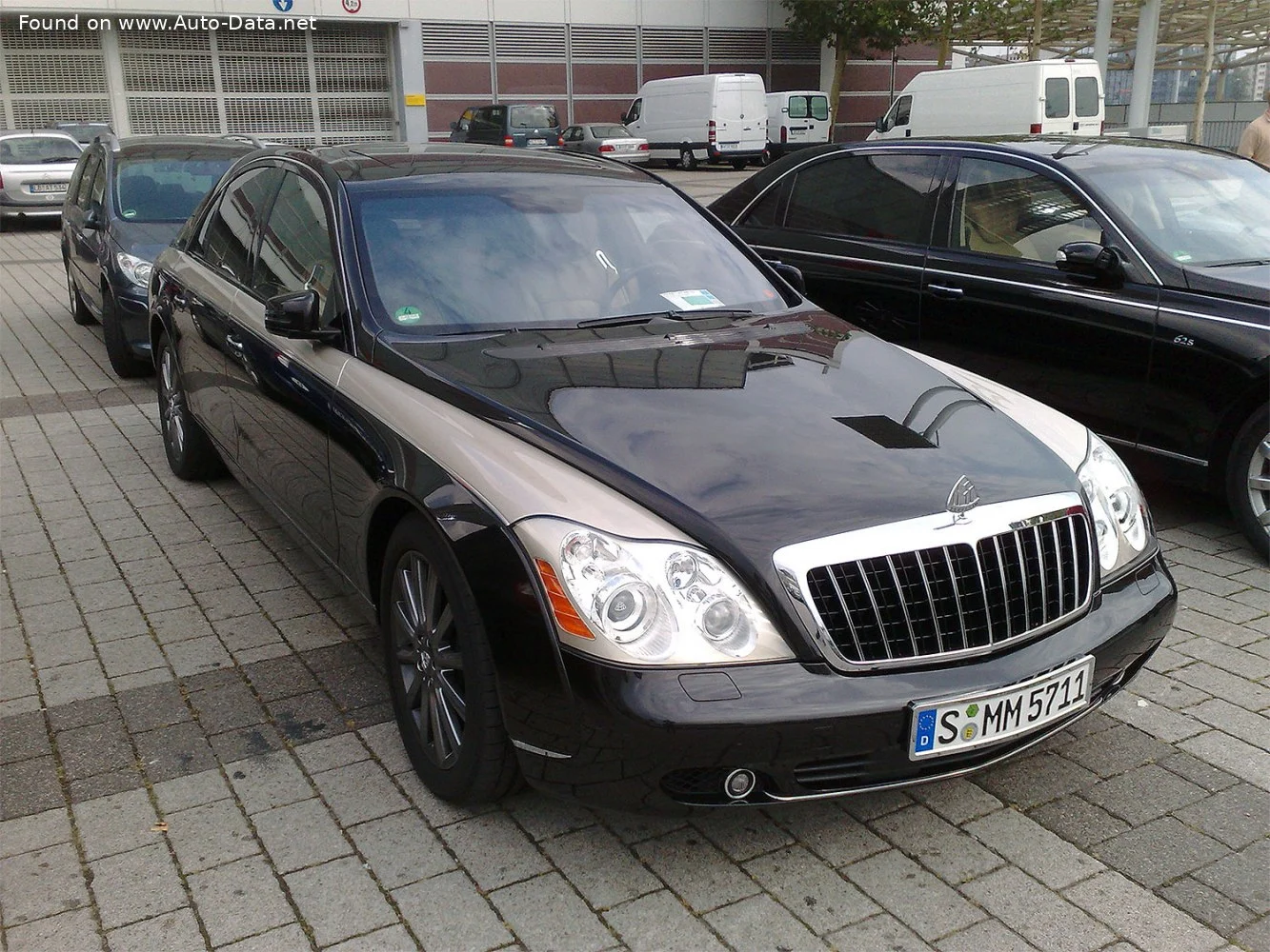 Maybach 62 S 6.0 V12 (612 Hp) Automatic2006 - 2009 - 1