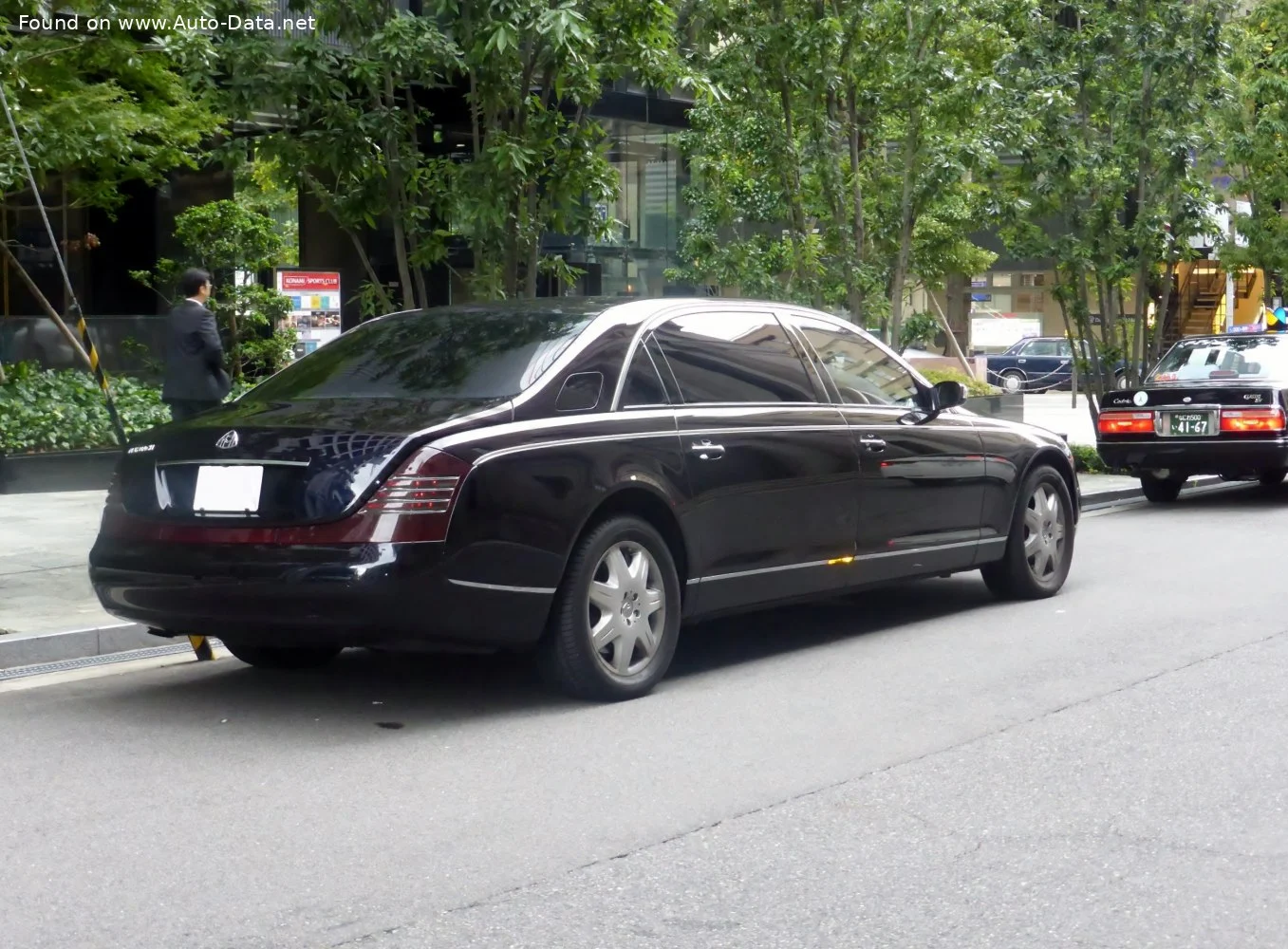 Maybach 62 5.5 V12 (550 Hp) Automatic2002 - 2012 thumbnail 5