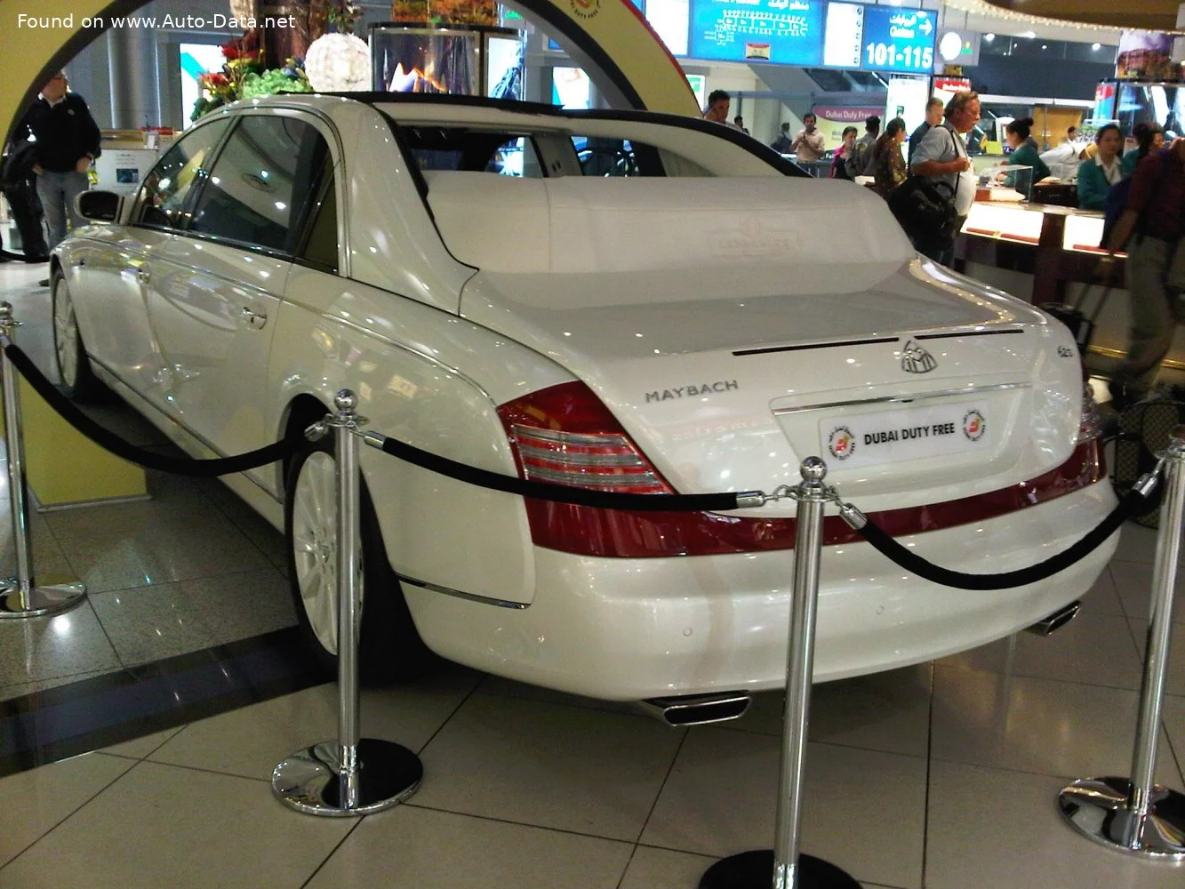 Maybach Landaulet 6.0 V12 (612 Hp) Automatic2008 - 2012 thumbnail 4
