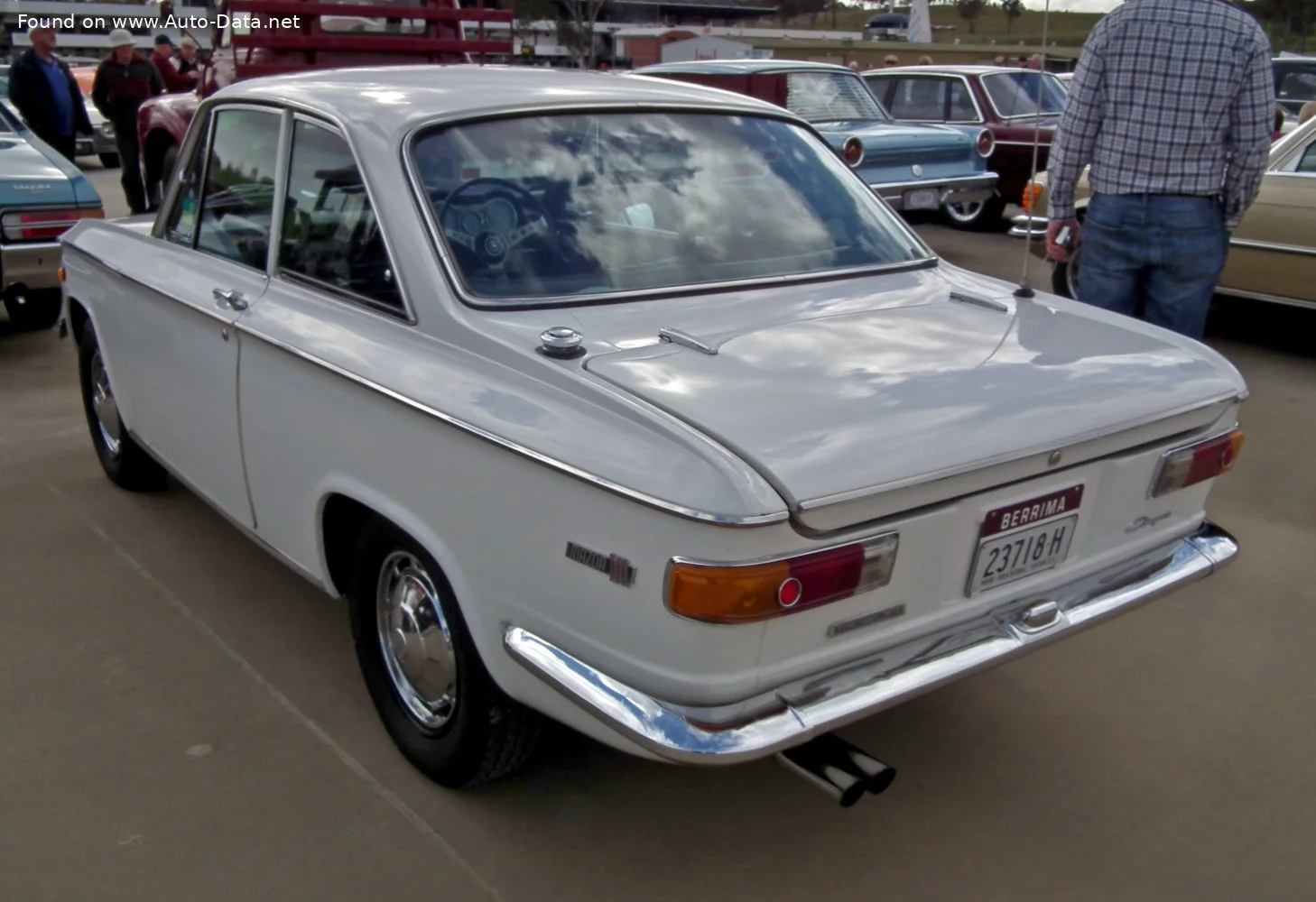 Mazda 1000 1.0 (45 Hp)1964 - 1972 thumbnail 4