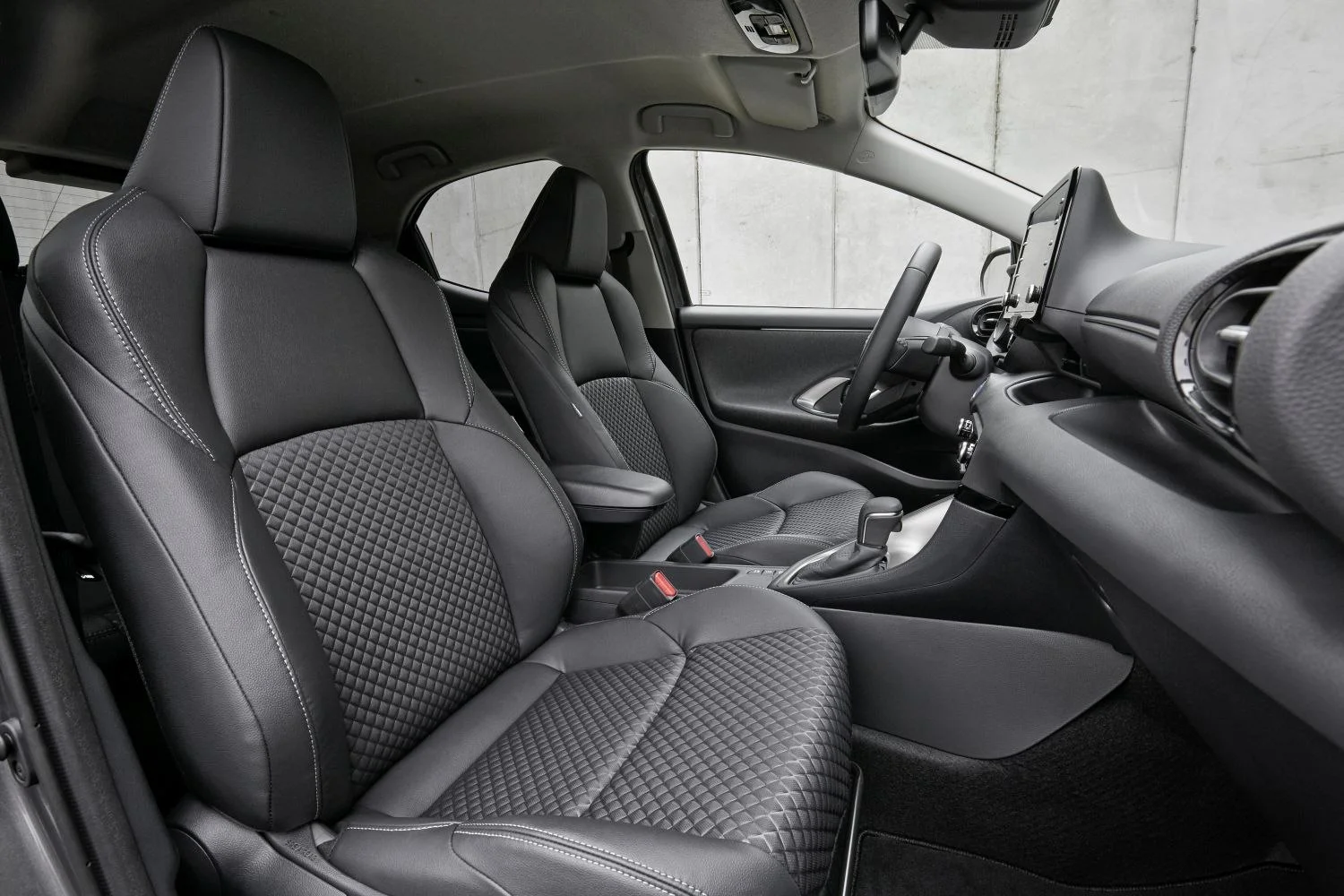 Mazda 2 1.5 (116 Hp) Hybrid CVT2022 - thumbnail 17
