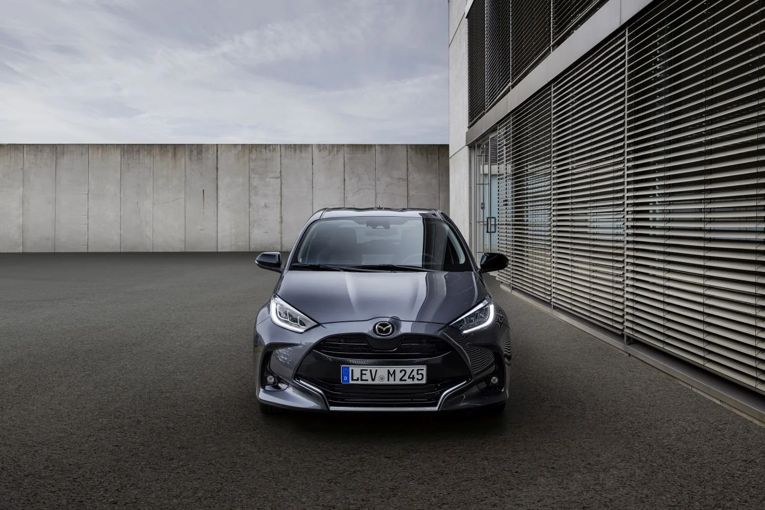 Mazda 2 1.5 (116 Hp) Hybrid CVT2022 - thumbnail 5