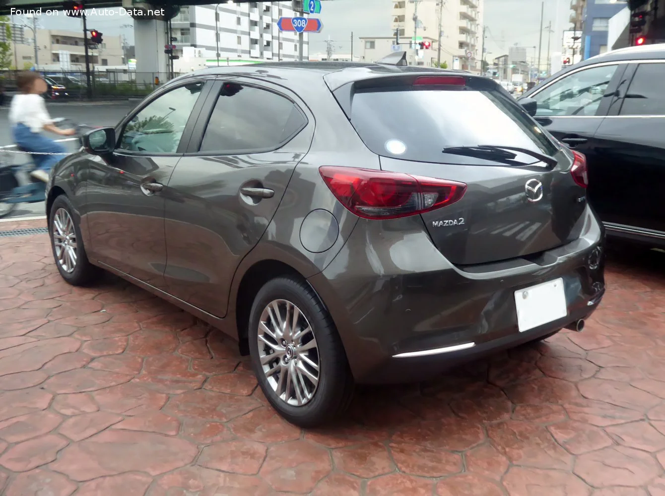 Mazda 2 1.3 Skyactiv-G (93 Hp) Activematic2019 - 2022 thumbnail 2